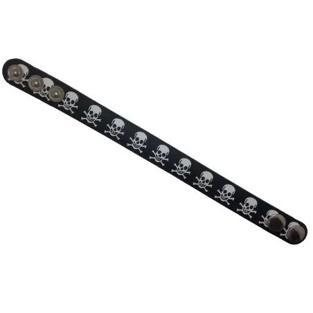 BD007 / Crânes sur fond noir