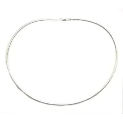 chaîne en argent semi rigide le top du top.-bijouxbijoux.ch