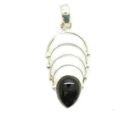 pendentif en argent avec pierre