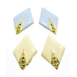 clips d'oreilles pas chère,disponible en rose ou en bleu et pour 9 francs.-bijouxbijoux.ch